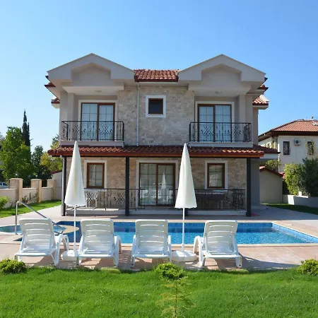 Villa Sari *